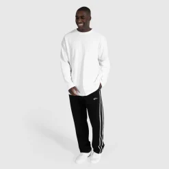 Joggers Sue Loose