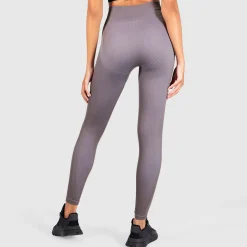 Leggings enthusiast