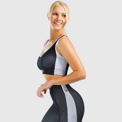 Sports bra smash