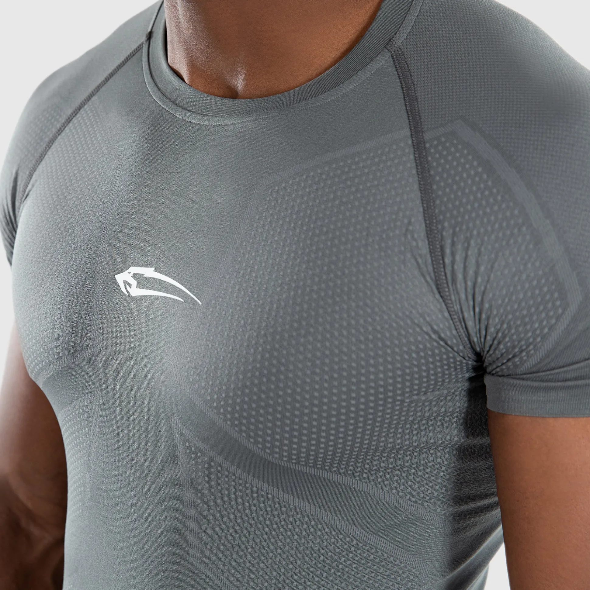 T shirt Heedful