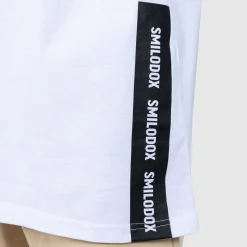 T shirt John